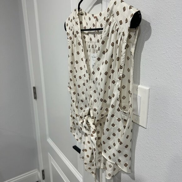 Free People Cream Combo Tie-Front Sleeveless Blouse Sz Small Geometric Print NWT - Picture 3 of 10